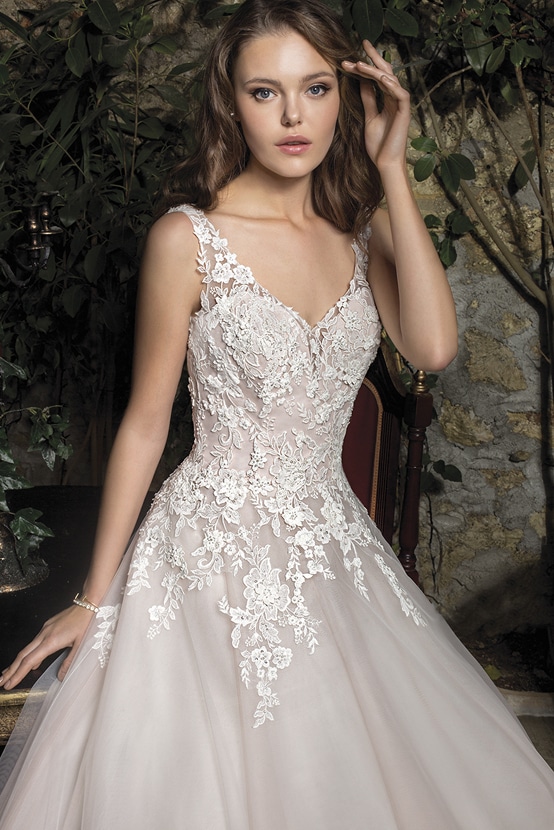 Robe-de-mariee-Cosmobella-7957_3 Robe-de-mariee-Cosmobella-7957_3