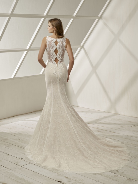 Robe-de-mariee-Divina-Sposa-19210-2 Robe-de-mariee-Divina-Sposa-19210-2