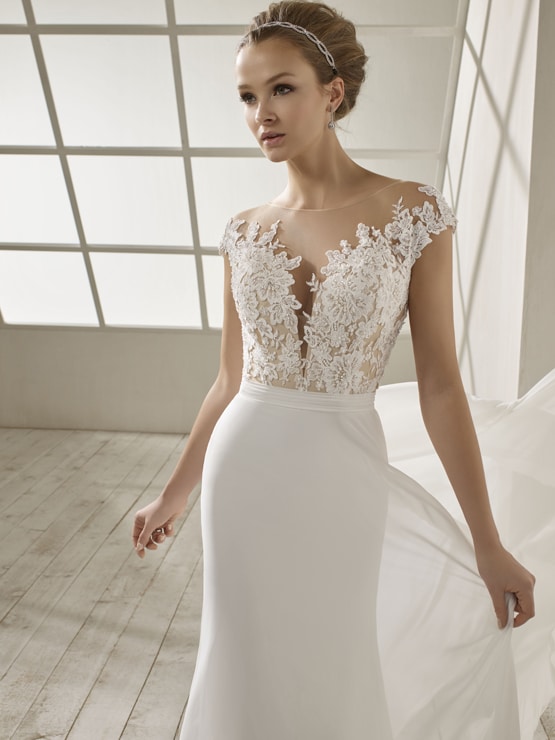 Robe-de-mariee-Divina-Sposa-19219-3 Robe-de-mariee-Divina-Sposa-19219-3