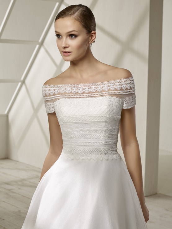 Robe-de-mariee-Divina-Sposa-19222-2 Robe-de-mariee-Divina-Sposa-19222-2