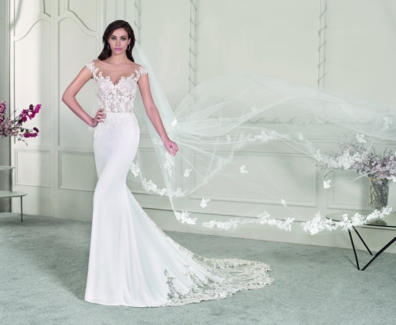 Robe de mariée Demetrios 838