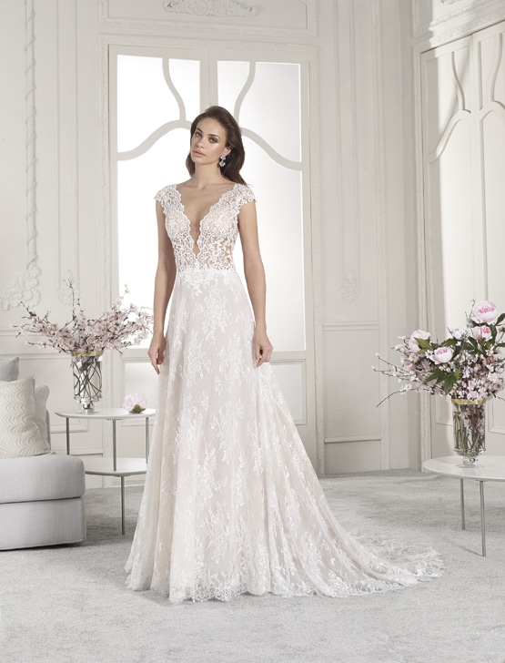 Robe de mariée Demetrios 853