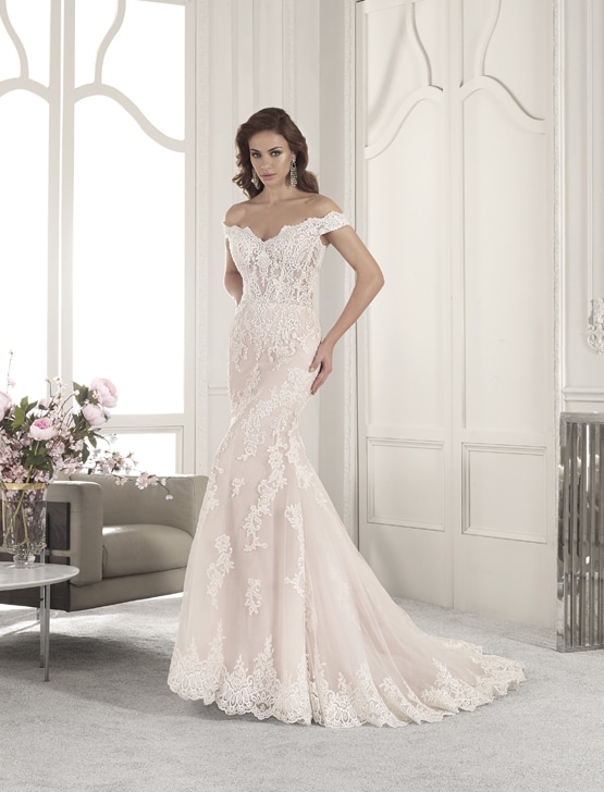 Robe de mariée Demetrios 861