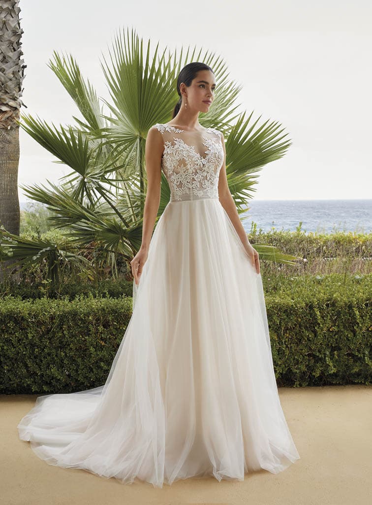 robe-de-mariee-cosmobella-8114-1