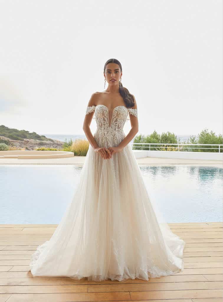 robe-de-mariee-cosmobella-8131-1