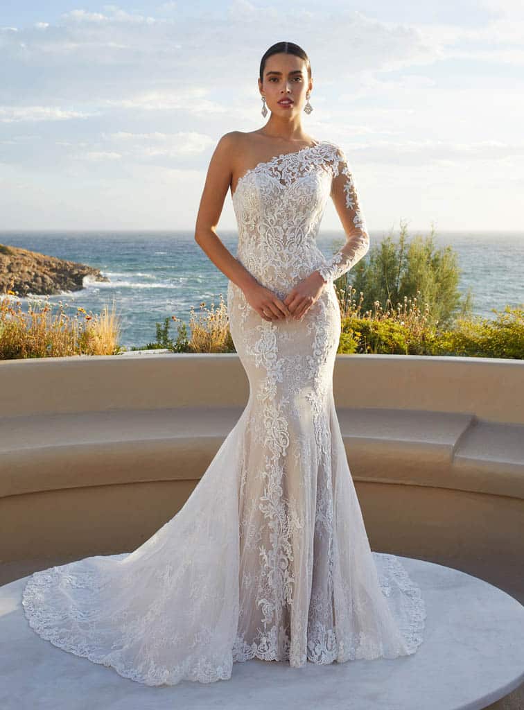 robe-de-mariee-cosmobella-8136-1