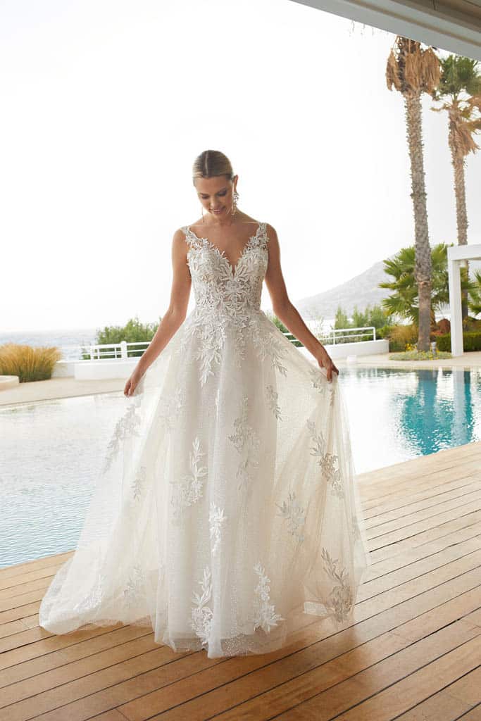 robe-de-mariee-cosmobella-8143-1