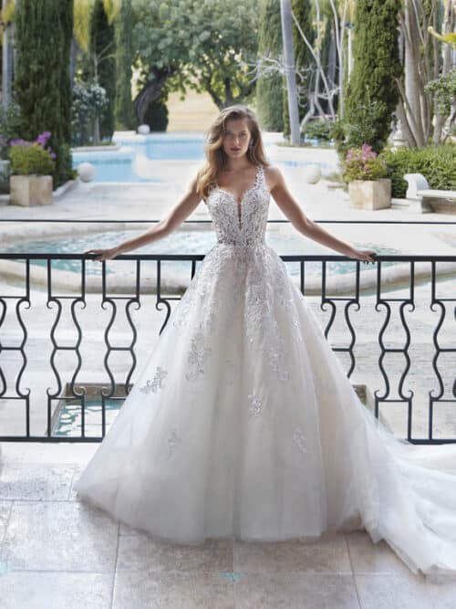 robe-de-mariee-demetrios-1181-1