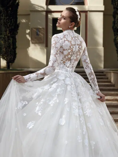 robe-de-mariee-demetrios-1185-1
