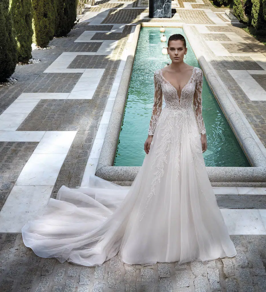 robe-de-mariee-demetrios-1193-1