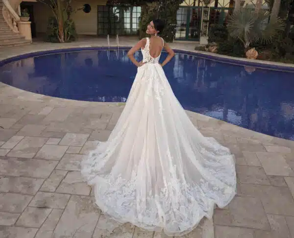 robe de mariee demetrios 1220 1