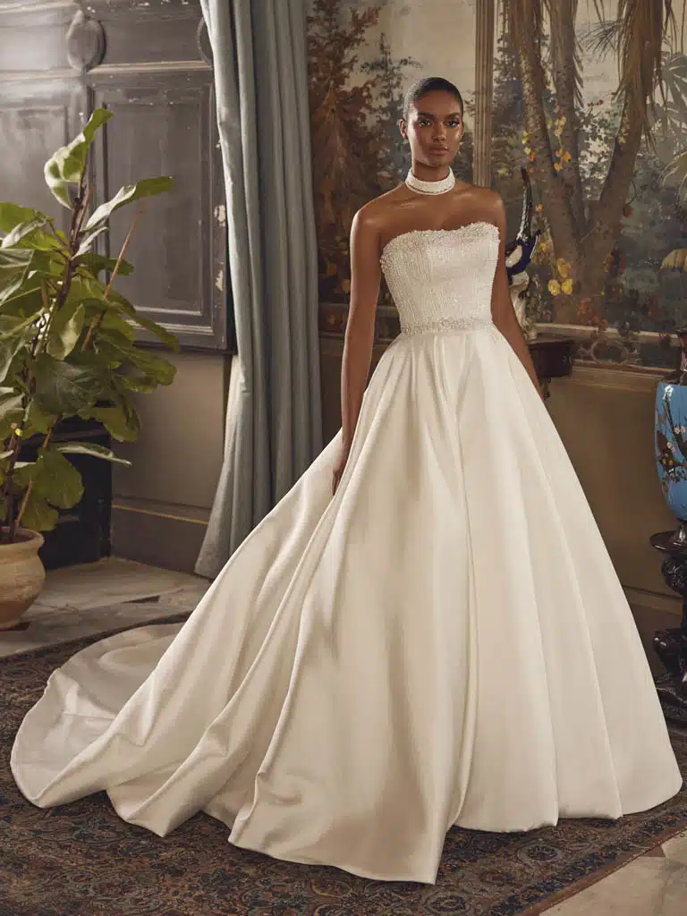 Robes de Mariee Demetrios Showroom Lyne Mariage a Cannes 06