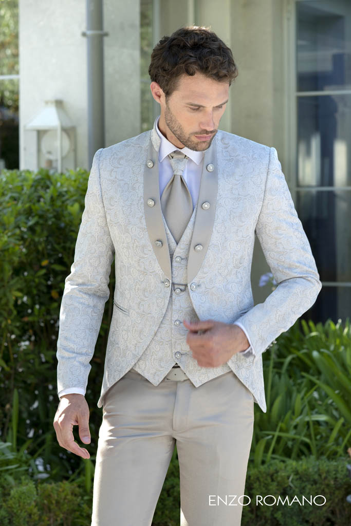 costume-homme-enzo-romano-375-735-1