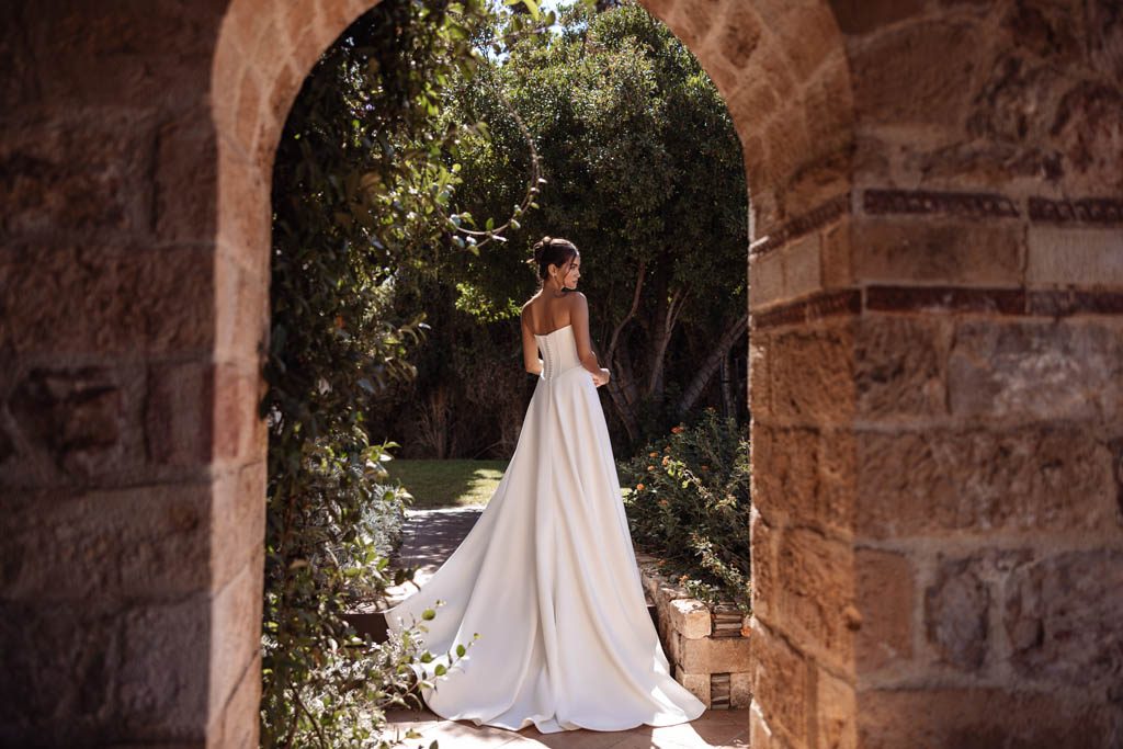 robe de mariee cosmobella 8288 3 Robe de mariée COSMOBELLA 8288 - vue 3