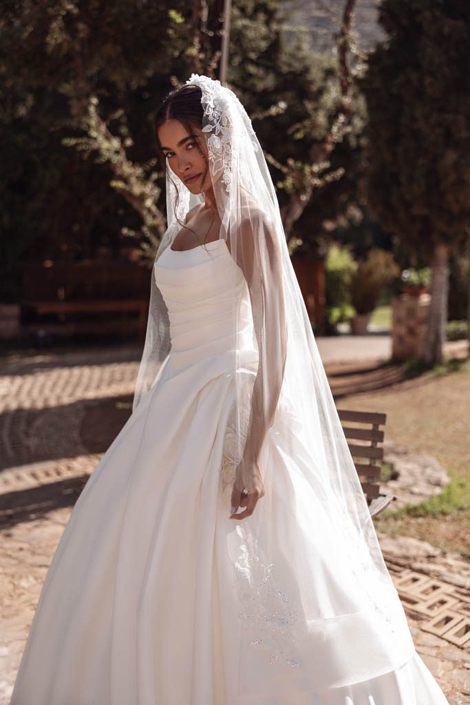 robe de mariee cosmobella 8289 4 Robe de mariée COSMOBELLA 8289 - vue 4