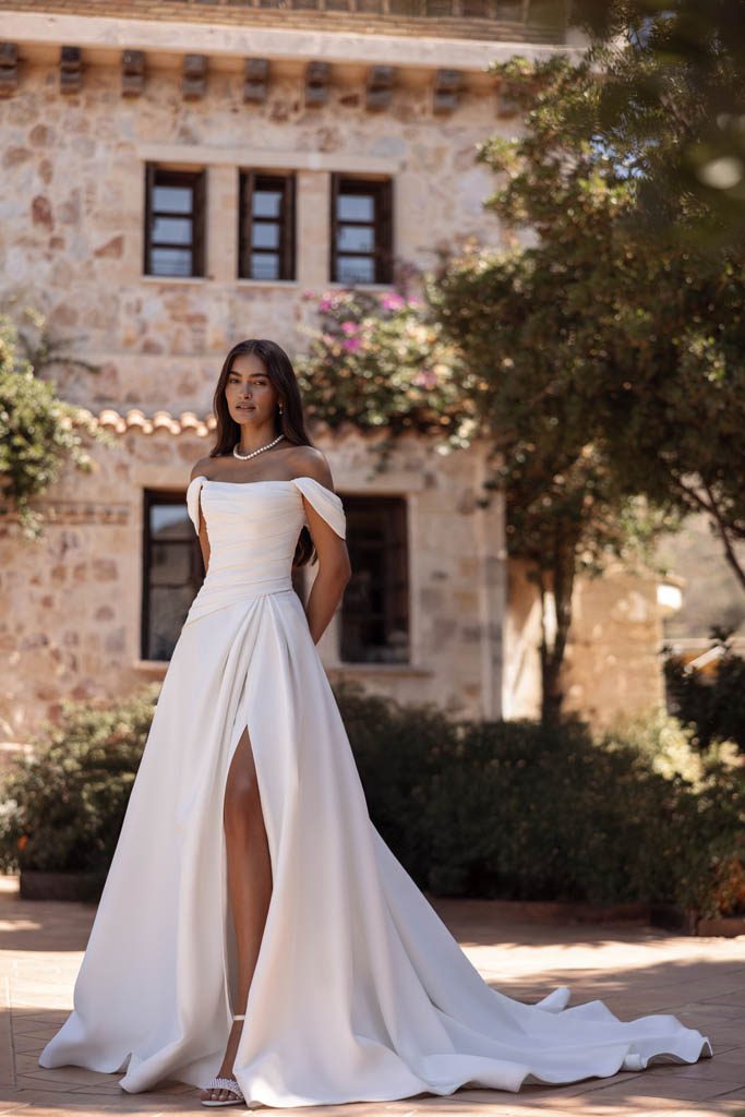 robe de mariee cosmobella 8292 1 Robe de mariée COSMOBELLA 8292 - vue 1