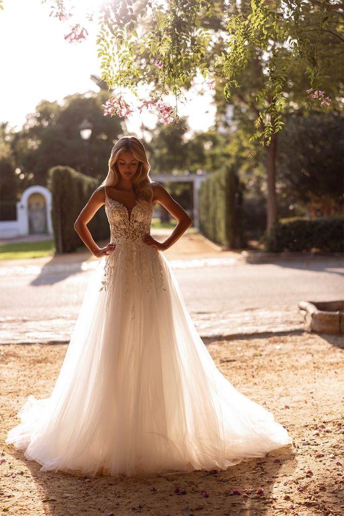 robe de mariee lyne mariage delila 1 Robe de mariée LYNE MARIAGE DELILA - vue 1
