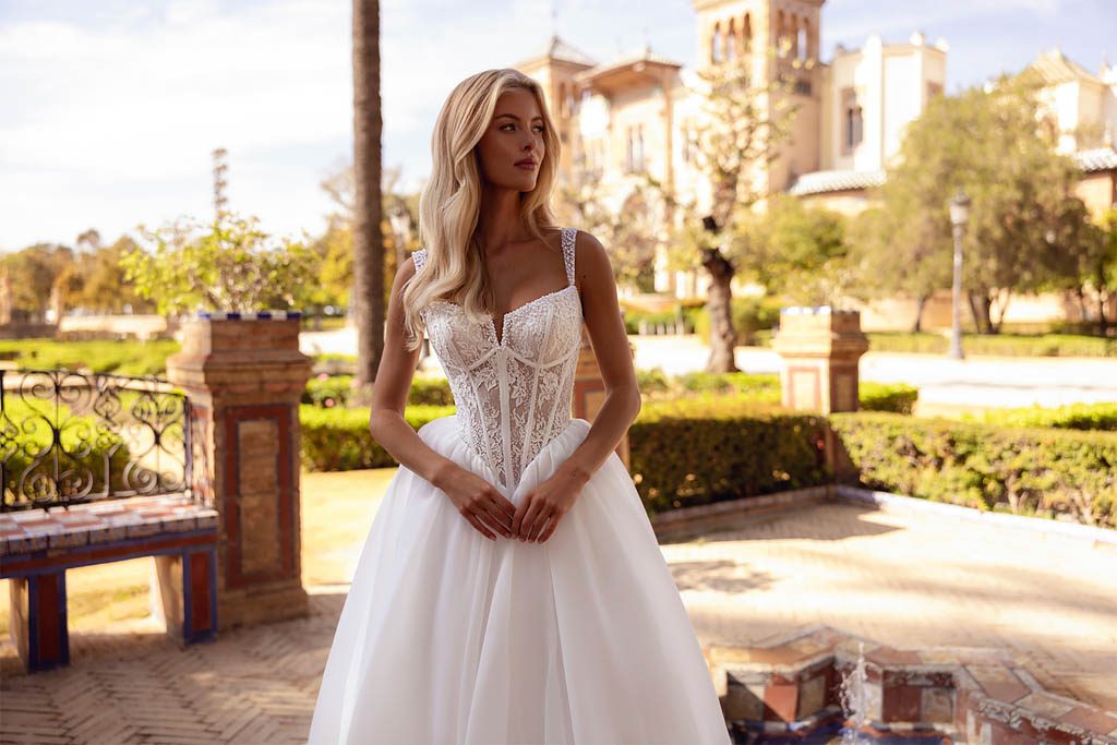 robe de mariee lyne mariage dittemarie 4 Robe de mariée LYNE MARIAGE DITTEMARIE - vue 4