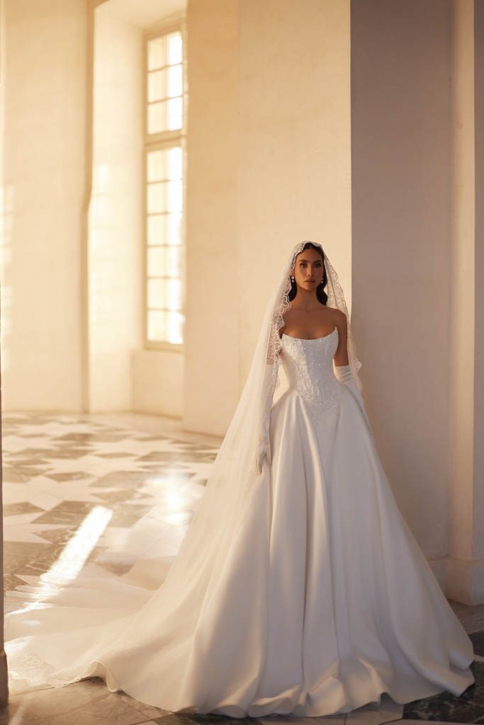 robe de mariee lyne mariage elen 3 Robe de mariée LYNE MARIAGE ELEN - vue 3