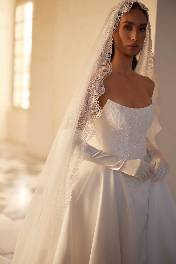 robe de mariee lyne mariage elen 4 Robe de mariée LYNE MARIAGE ELEN - vue 4